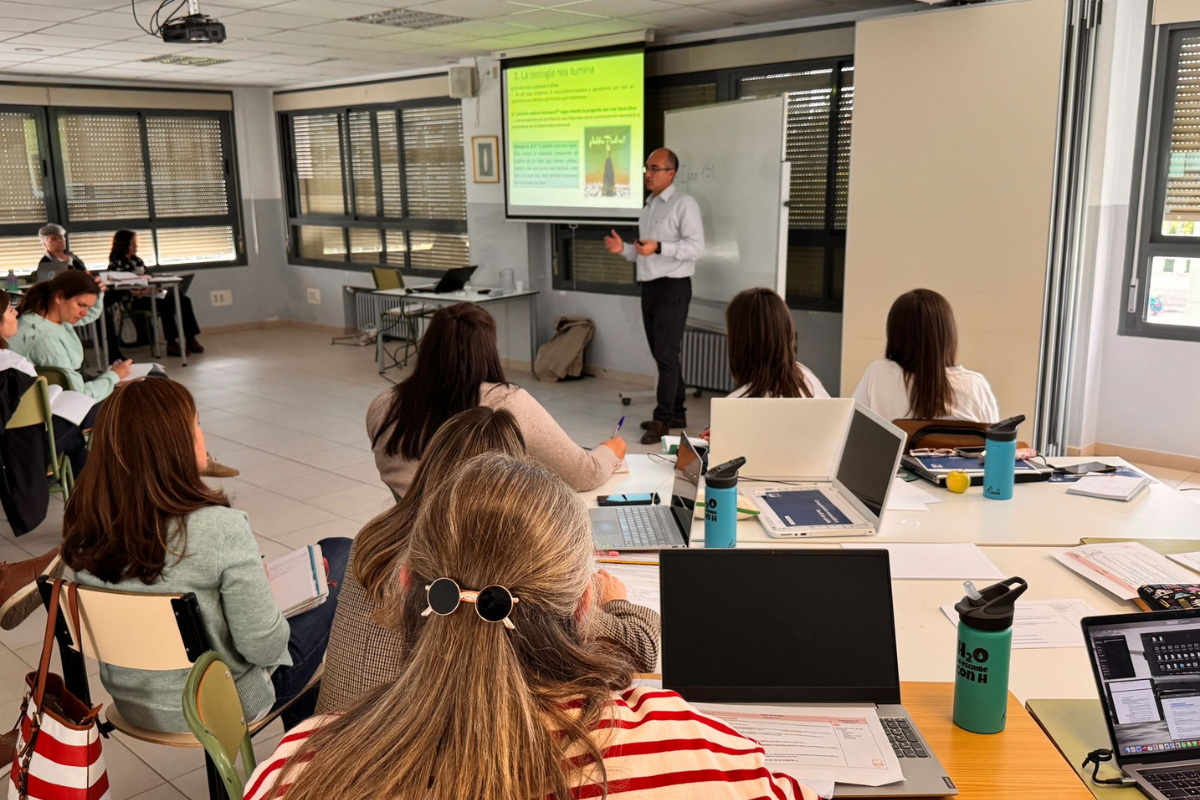 Marco proyecto curricular Fundación Spínola